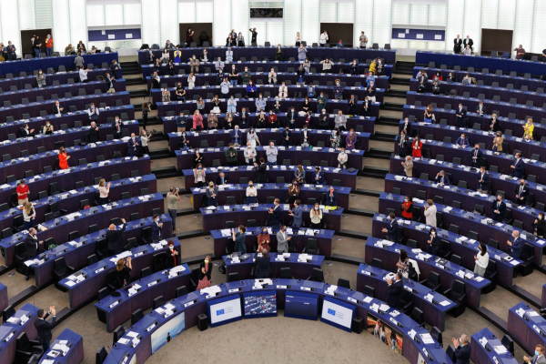 La sesión plenaria de la Conferencia sobre el Futuro de Europa, que se reunió por última vez los días 29 y 30 de abril, alcanzó acuerdos sobre un conjunto de 49 propuestas detalladas que abarcan una amplia gama de temas, desde el cambio climático hasta la salud, pasando por la migración y la UE en el mundo.